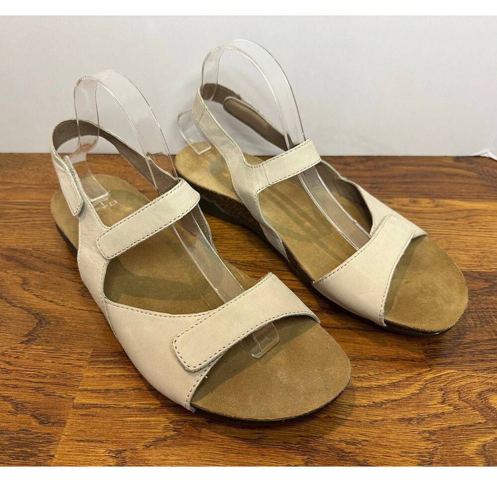Dansko Ronda Nubuck Sandals Women’s 42 Ivory Comfort Walking Shoes